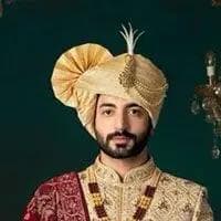 Classic Groom Makeup